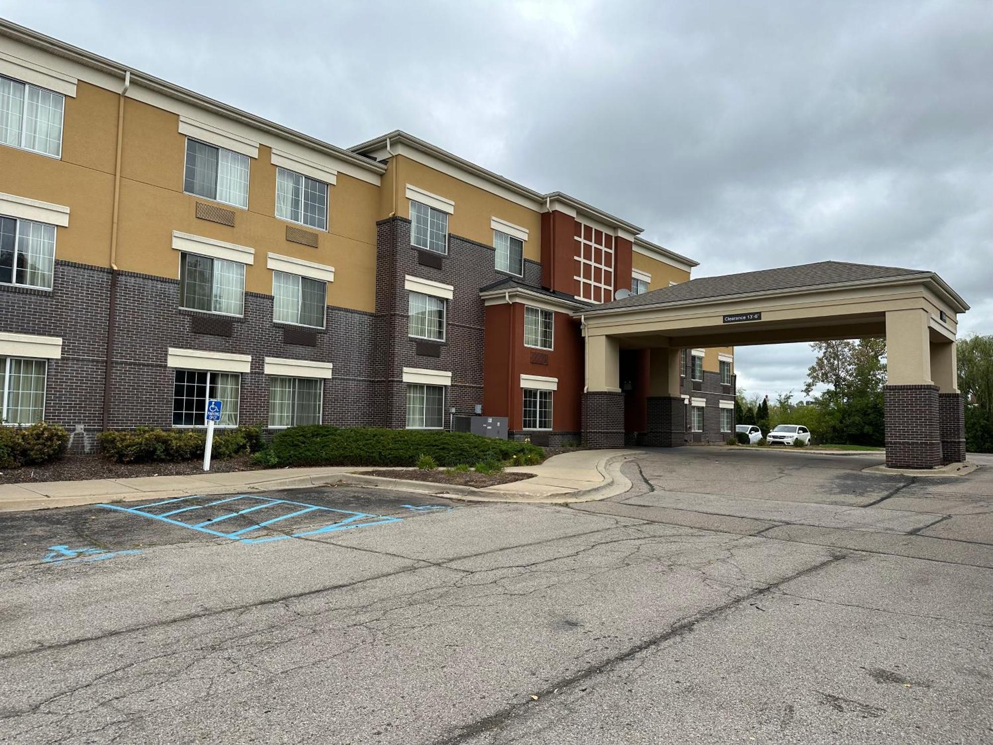 Red Roof Inn Southfield Exterior foto